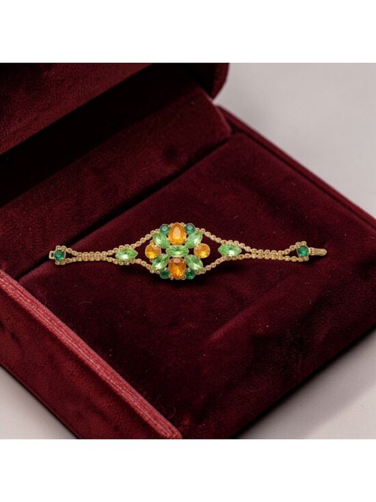 Husar. D Jewelry - Husar.D Czech Glass Bracelet Victorian Style Large Teardrop Matquise Square